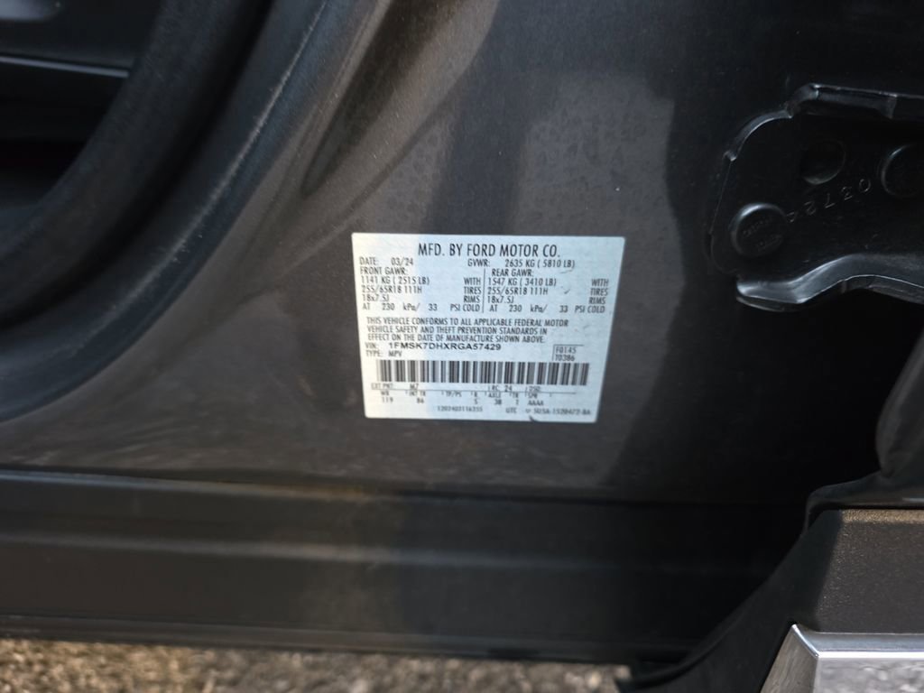 Certified 2024 Ford Explorer XLT image 39