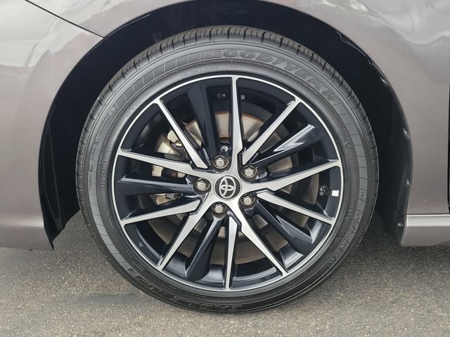 Used 2024 Toyota Camry SE FWD image 23