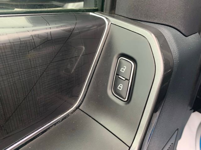 Certified 2022 Ford F150 XLT w/ Equipment Group 302A High image 10