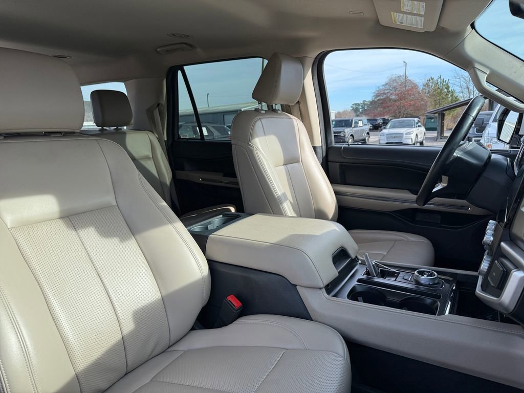 Certified 2024 Ford Expedition Max XLT RWD image 25