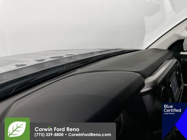 Used 2017 Toyota Tacoma SR5 w/ Tow Package AWD/4WD image 12