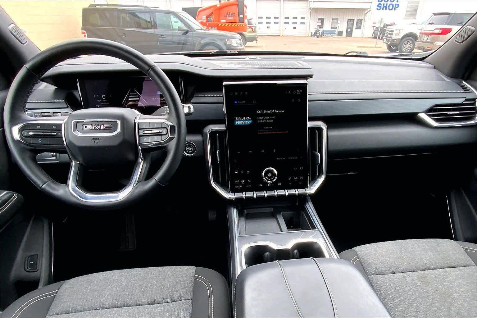 Used 2025 GMC Acadia Elevation FWD image 16
