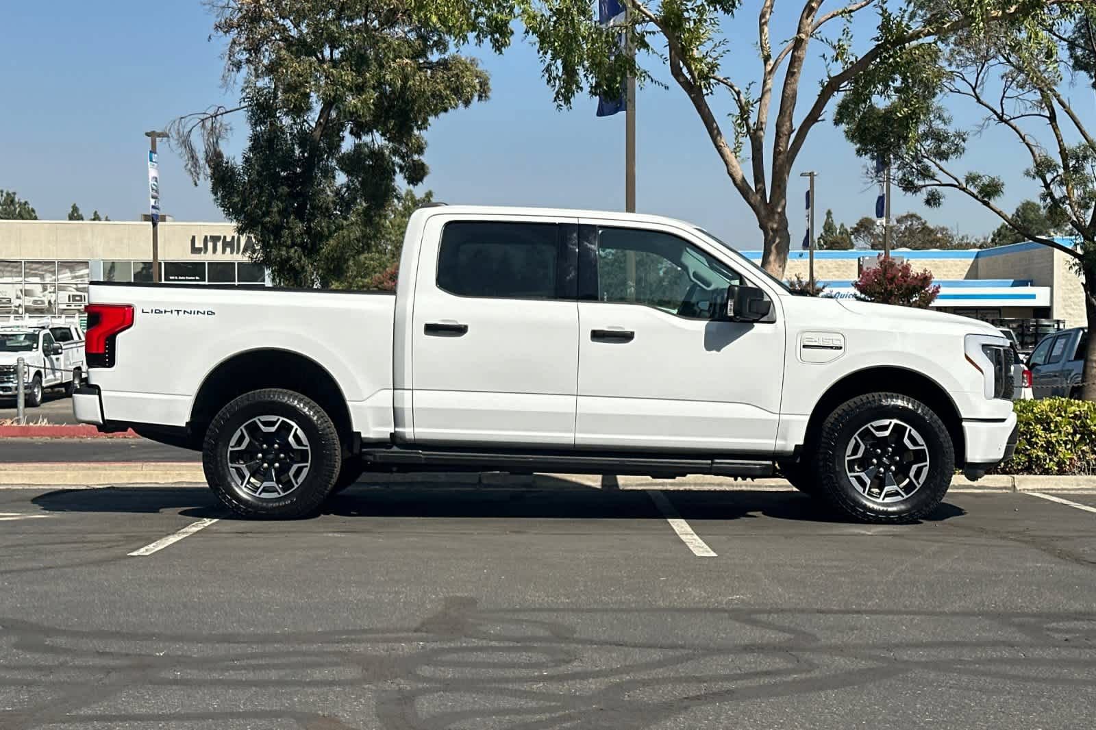 Certified 2023 Ford F150 Lightning XLT w/ Max Trailer Tow Package AWD/4WD image 9