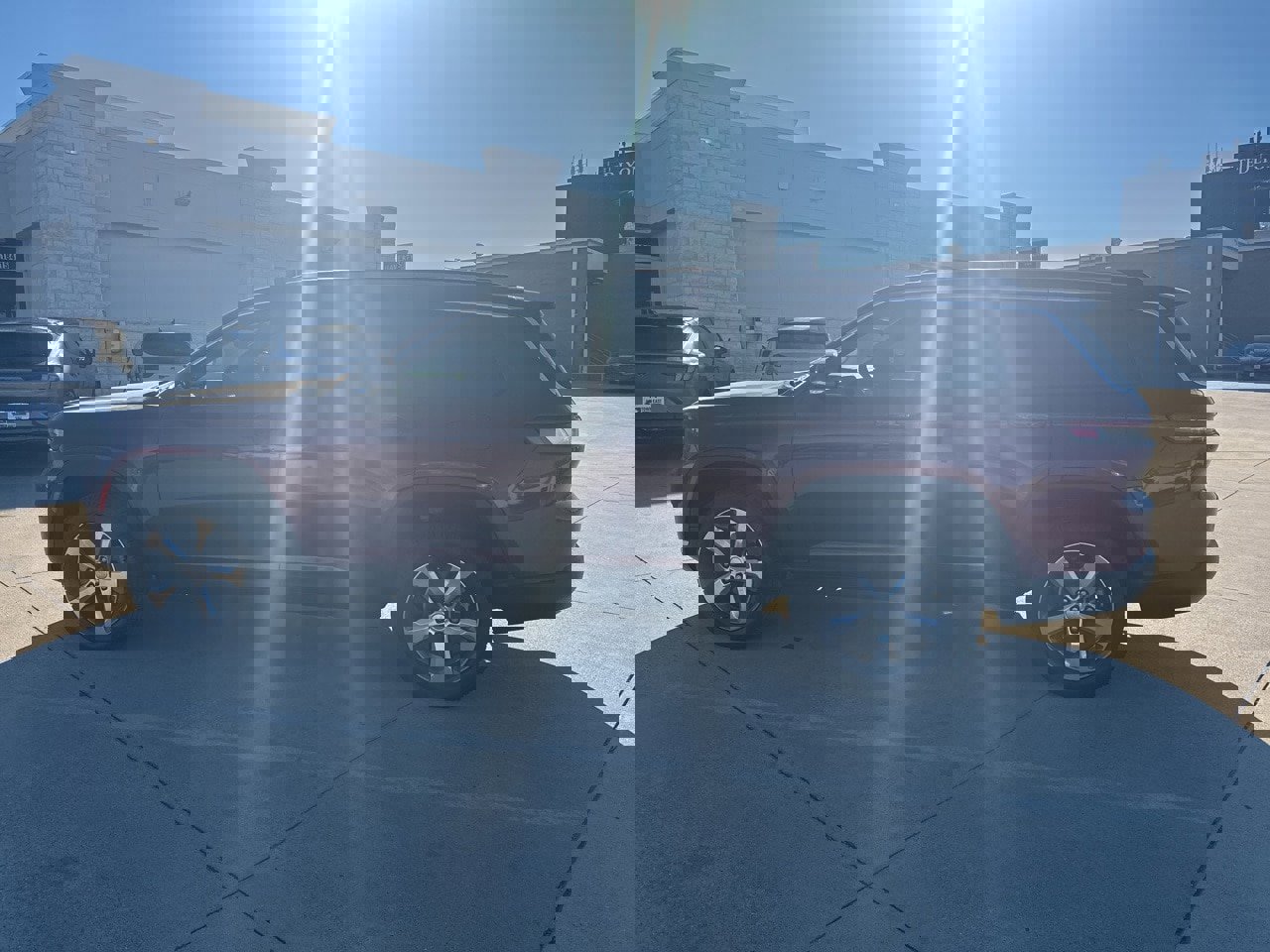 Used 2021 Jeep Grand Cherokee L Limited image 2