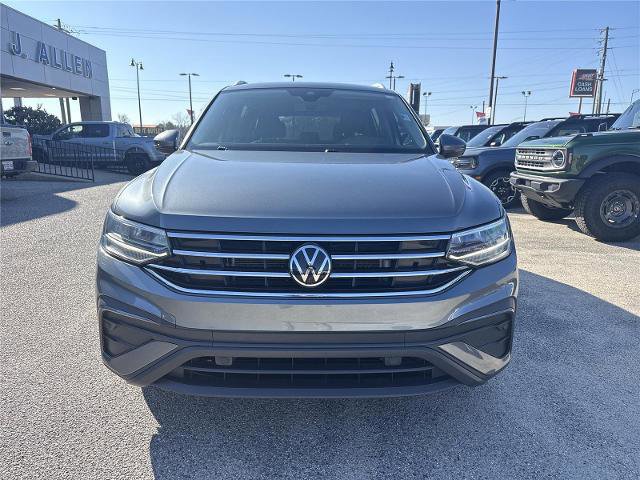 Used 2023 Volkswagen Tiguan SE image 8