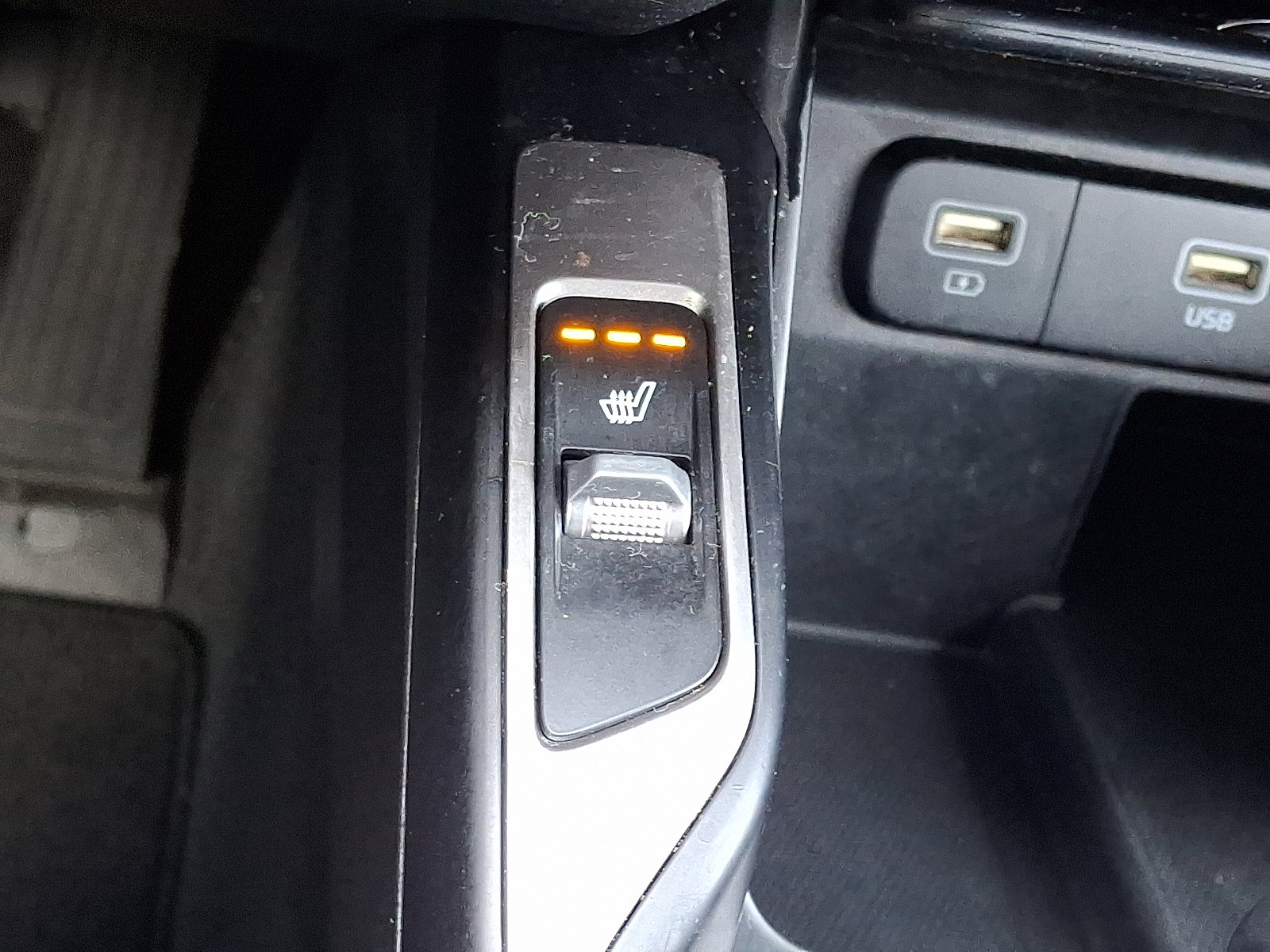 Used 2021 Kia Sorento S w/ Panoramic Sunroof Package image 26