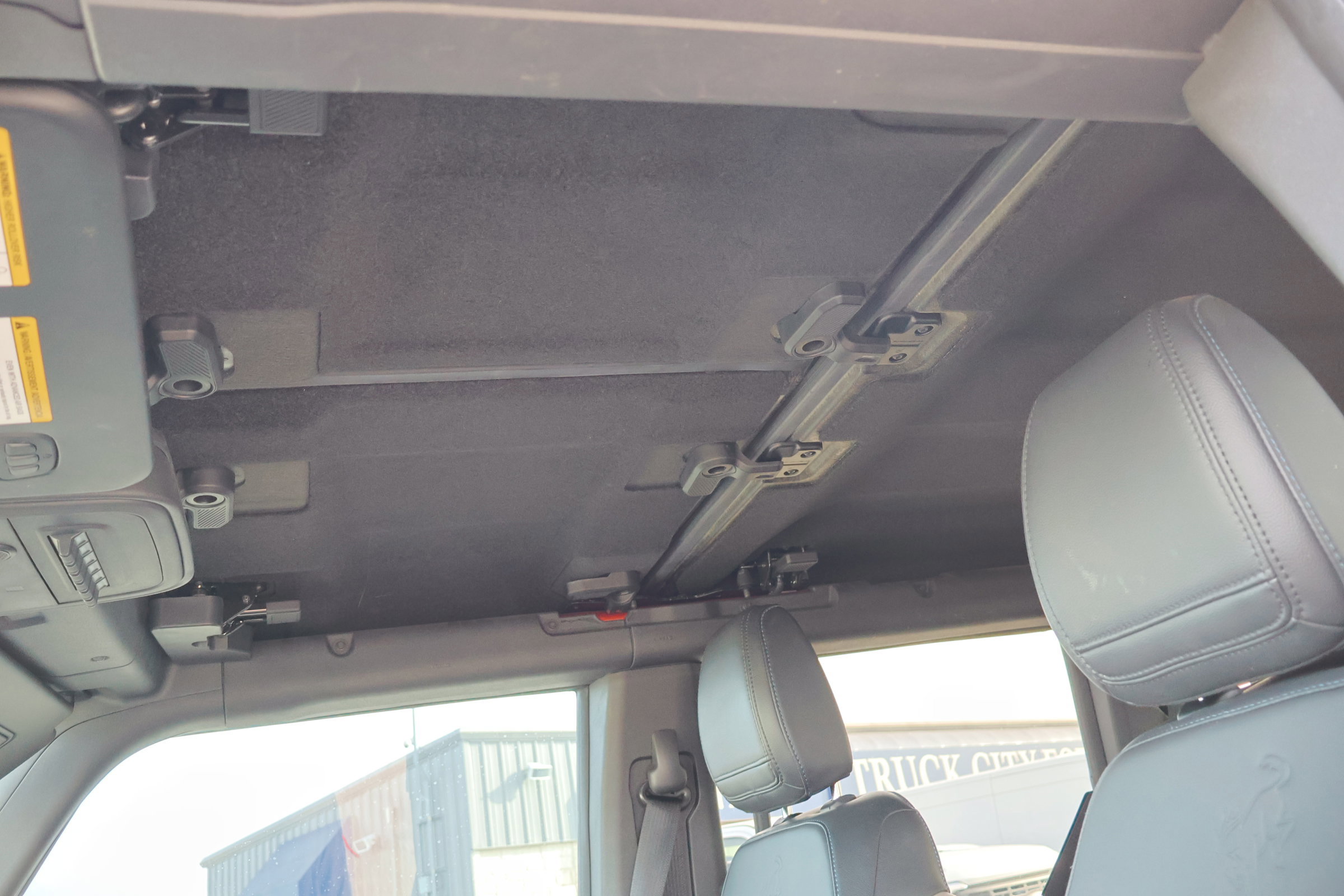 Certified 2023 Ford Bronco Wildtrak image 29