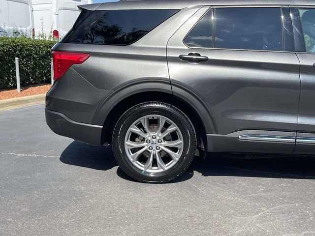 Certified 2020 Ford Explorer XLT w/ Equipment Group 202A AWD/4WD image 37