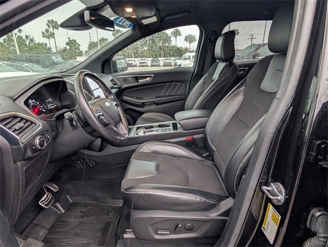 Certified 2023 Ford Edge ST image 5