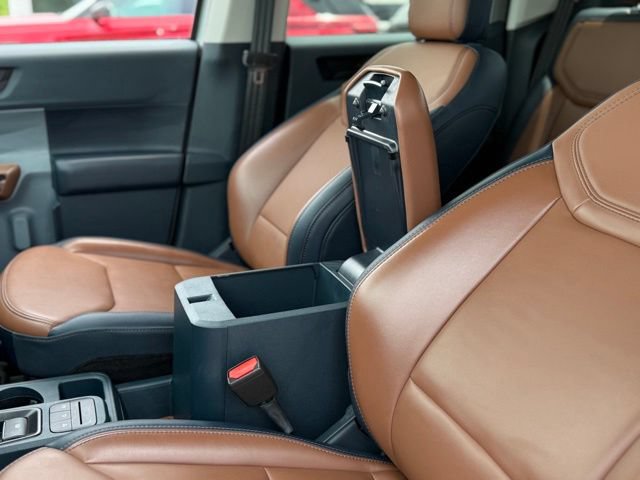 Certified 2024 Ford Maverick Lariat FWD image 27