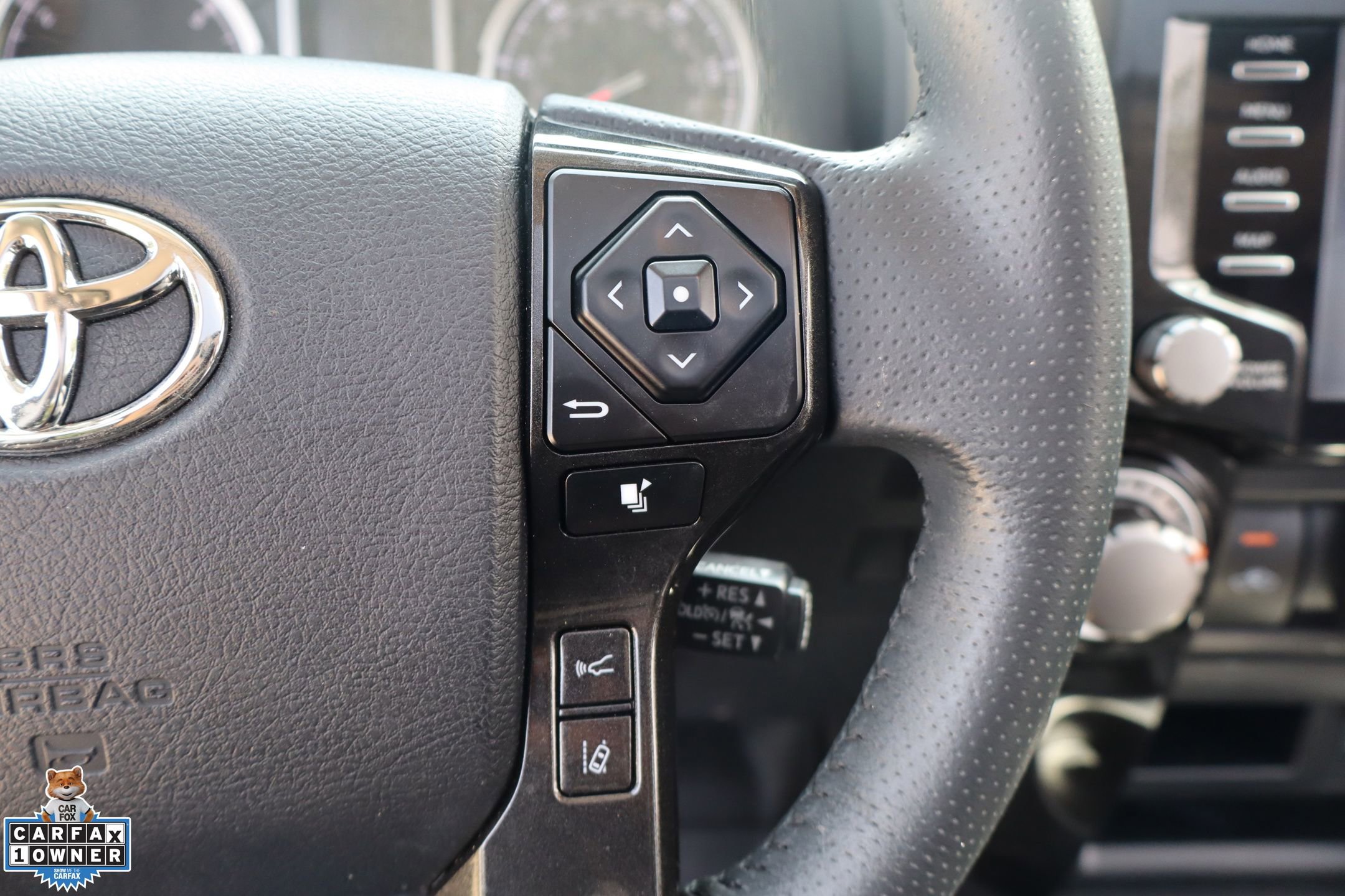 Used 2022 Toyota 4Runner TRD Off-Road Premium w/ Moonroof Package AWD/4WD image 17