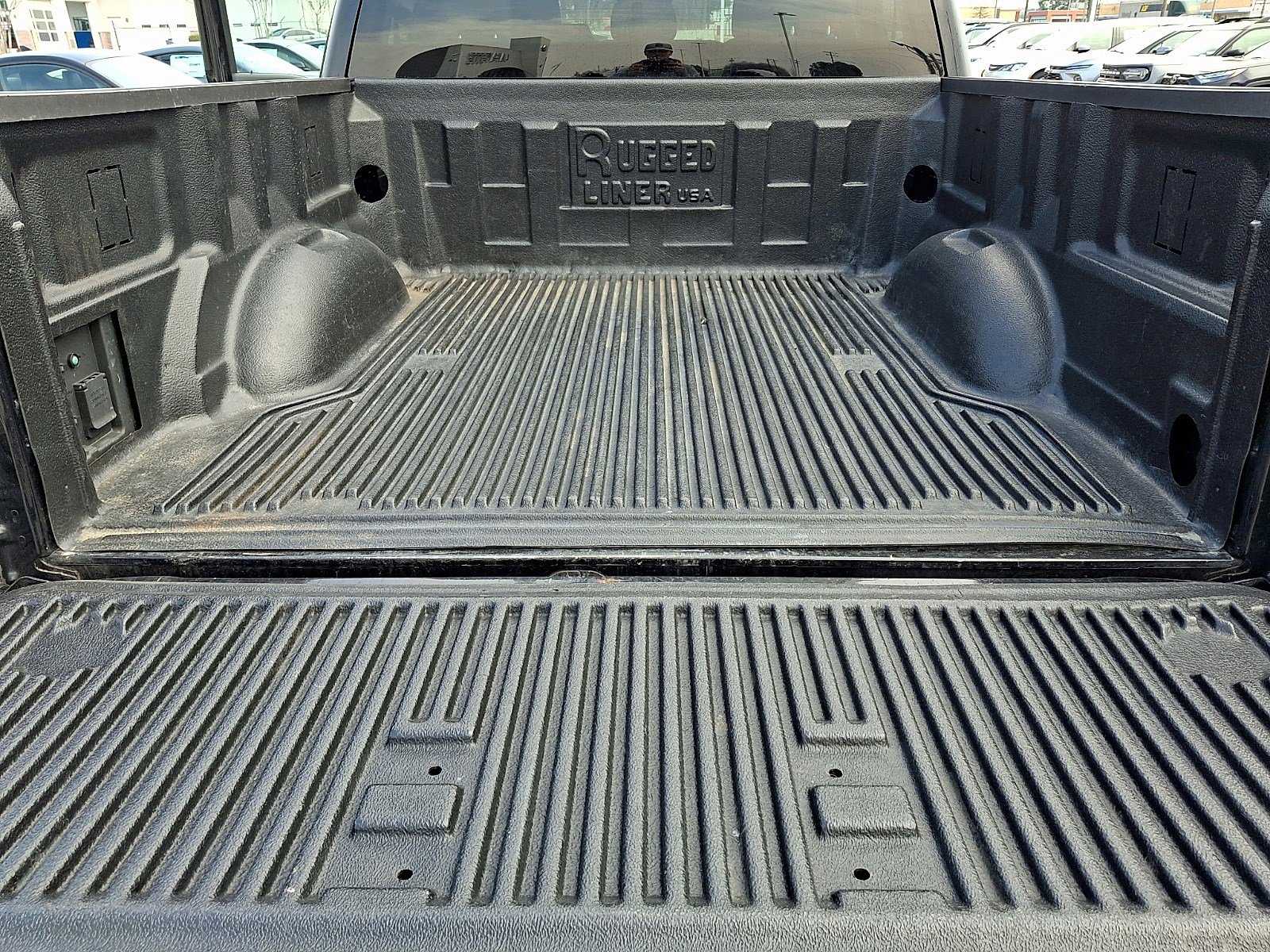 Certified 2024 Ford F150 XLT w/ Mobile Office Package image 28