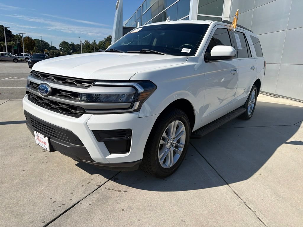 Certified 2024 Ford Expedition XLT RWD video 3