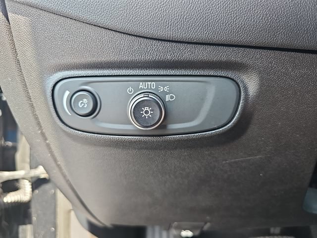 Used 2019 Chevrolet Equinox LT FWD image 29
