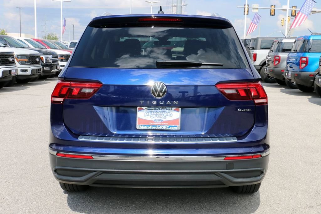 Used 2024 Volkswagen Tiguan SE AWD/4WD image 6