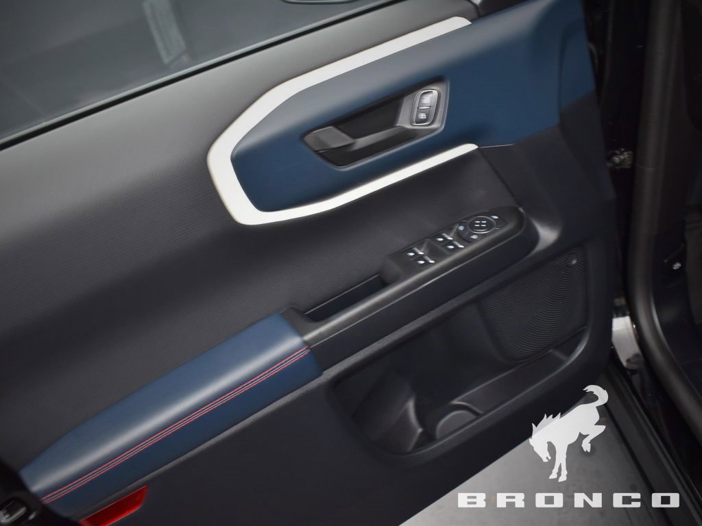 Certified 2024 Ford Bronco Sport Heritage w/ Heritage Convenience Package image 6