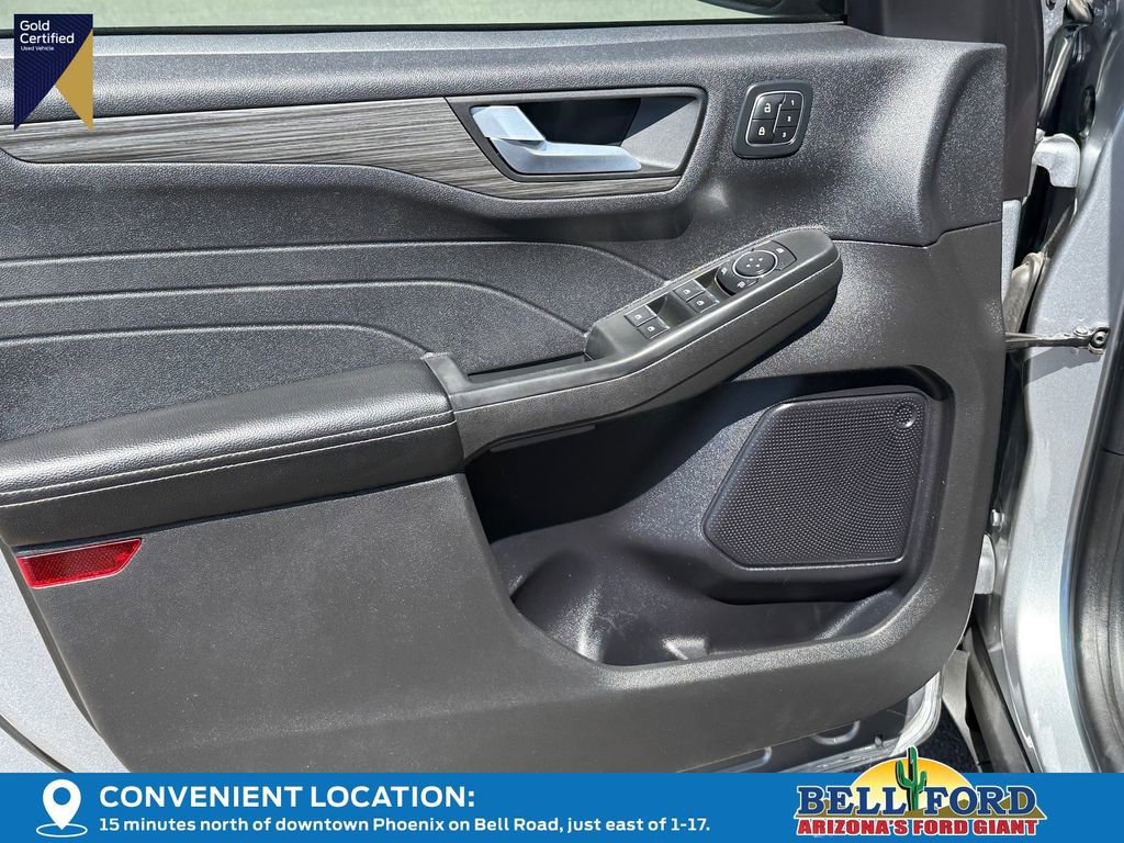 Certified 2023 Ford Escape Platinum AWD/4WD image 15
