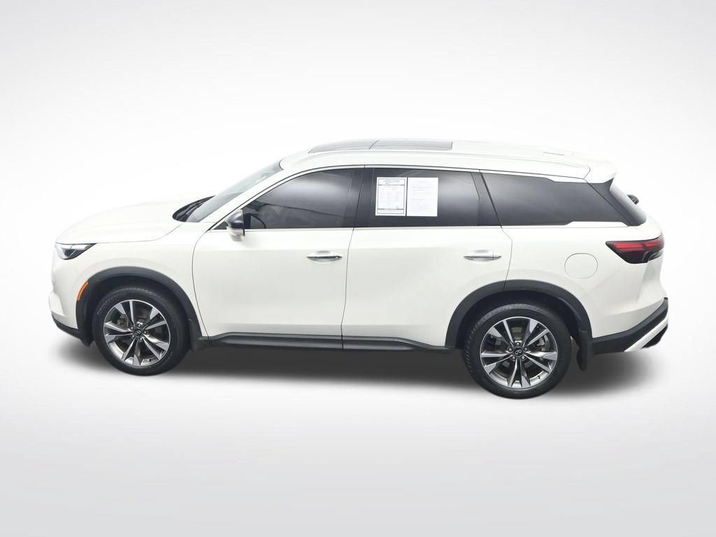 Used 2023 INFINITI QX60 Luxe w/ Performance Audio Package FWD image 39