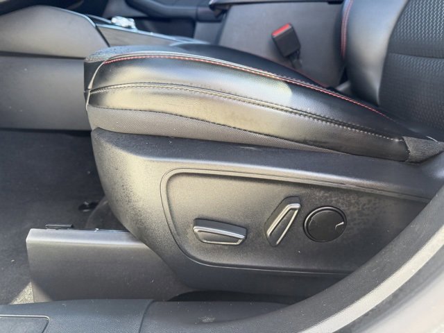 Certified 2024 Ford Escape ST-Line w/ Tech Pack #1 image 9