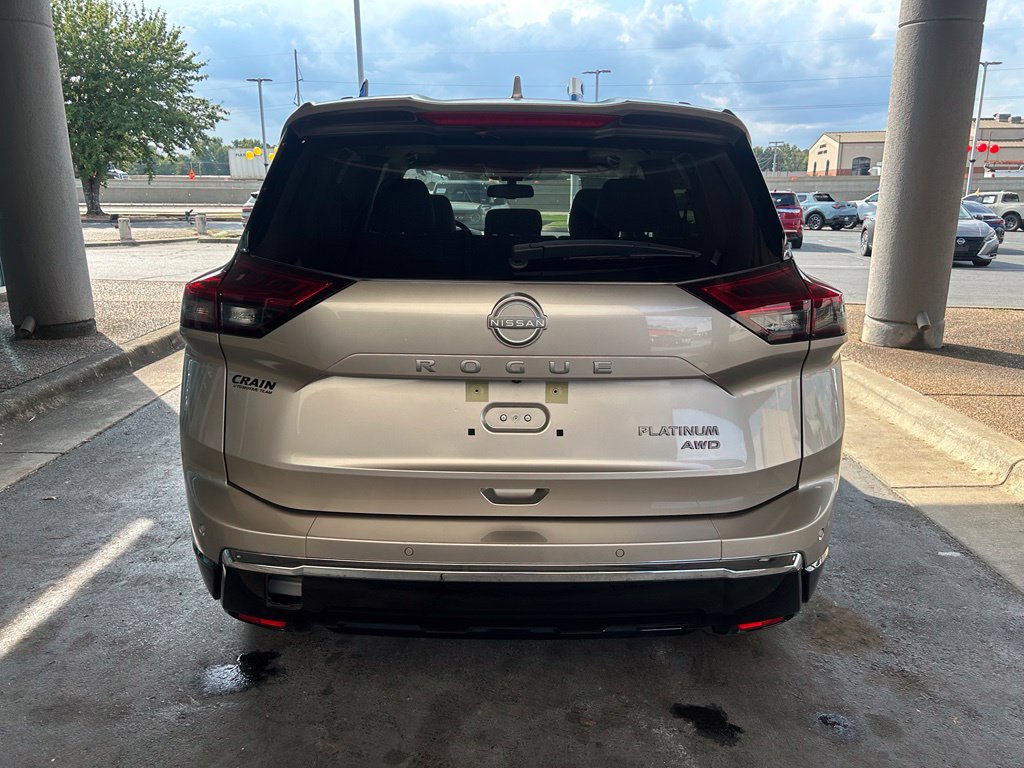 Used 2026 Nissan Rogue Platinum w/ Platinum Premium Package AWD/4WD image 6