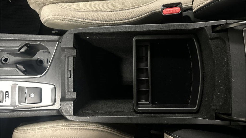 Used 2024 Subaru Ascent Premium w/ Convenience Package image 30