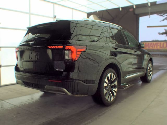 Certified 2025 Ford Explorer Platinum w/ LUX Leather Package AWD/4WD image 10