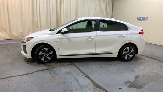 Used 2019 Hyundai Ioniq SEL image 6