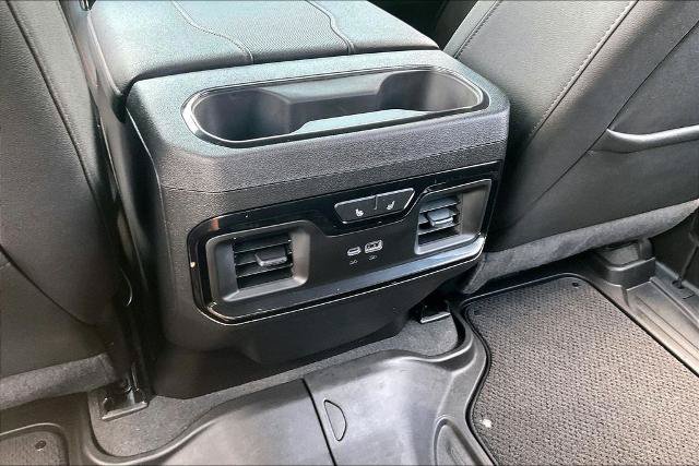Used 2024 GMC Sierra 2500 AT4 w/ AT4 Premium Plus Package AWD/4WD image 35