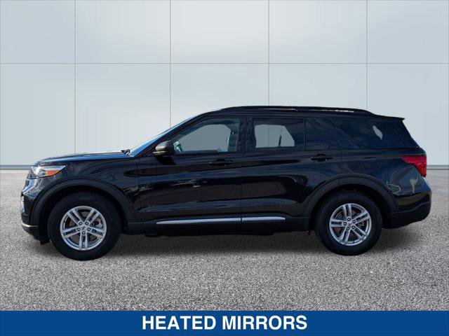 Certified 2022 Ford Explorer XLT image 2
