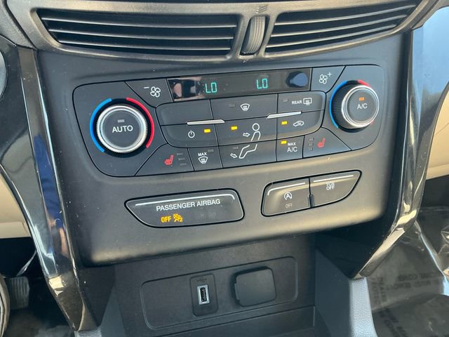 Certified 2017 Ford Escape Titanium FWD image 23