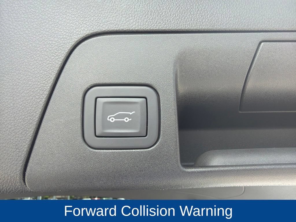 Used 2025 Buick Envision Sport Touring AWD/4WD image 11