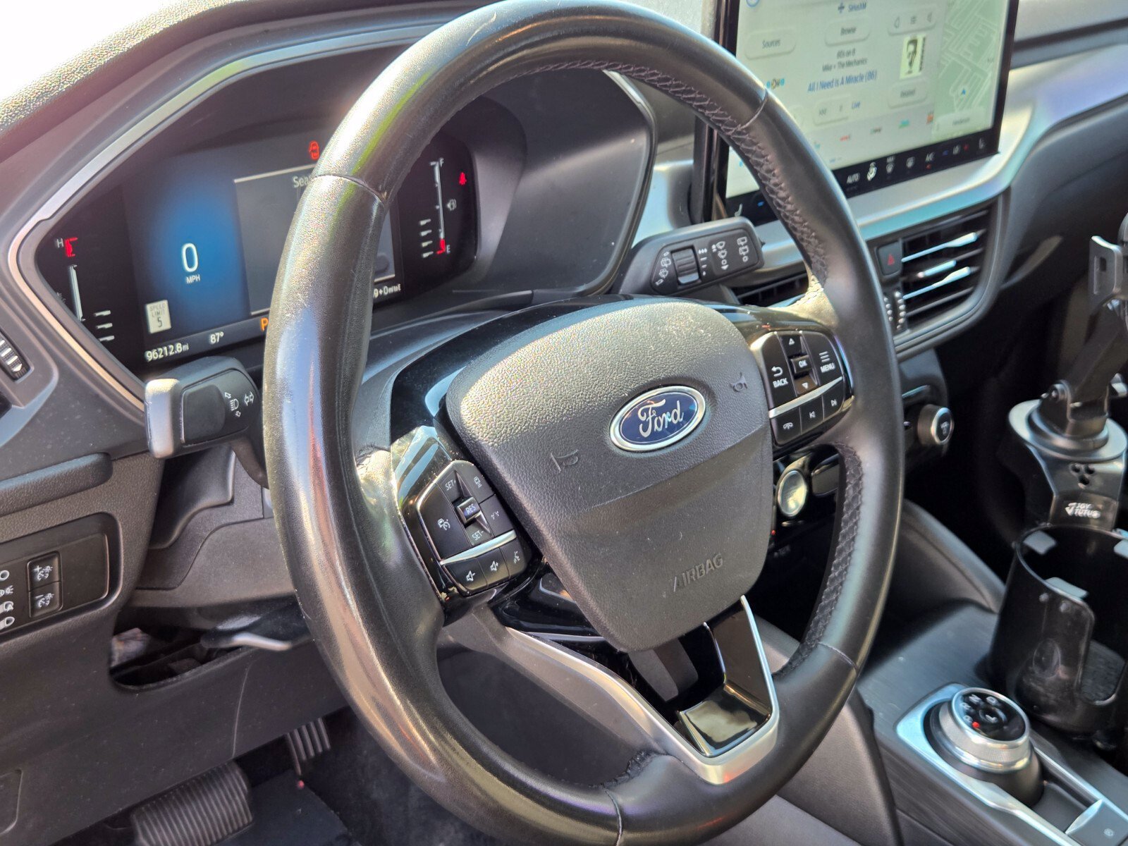 Certified 2023 Ford Escape SE FWD image 18