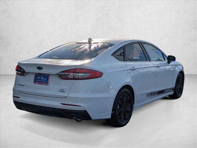 Certified 2020 Ford Fusion SE image 5