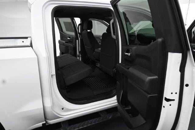 Used 2025 Chevrolet Silverado 1500 Custom w/ Turbomax Blackout Package AWD/4WD image 13