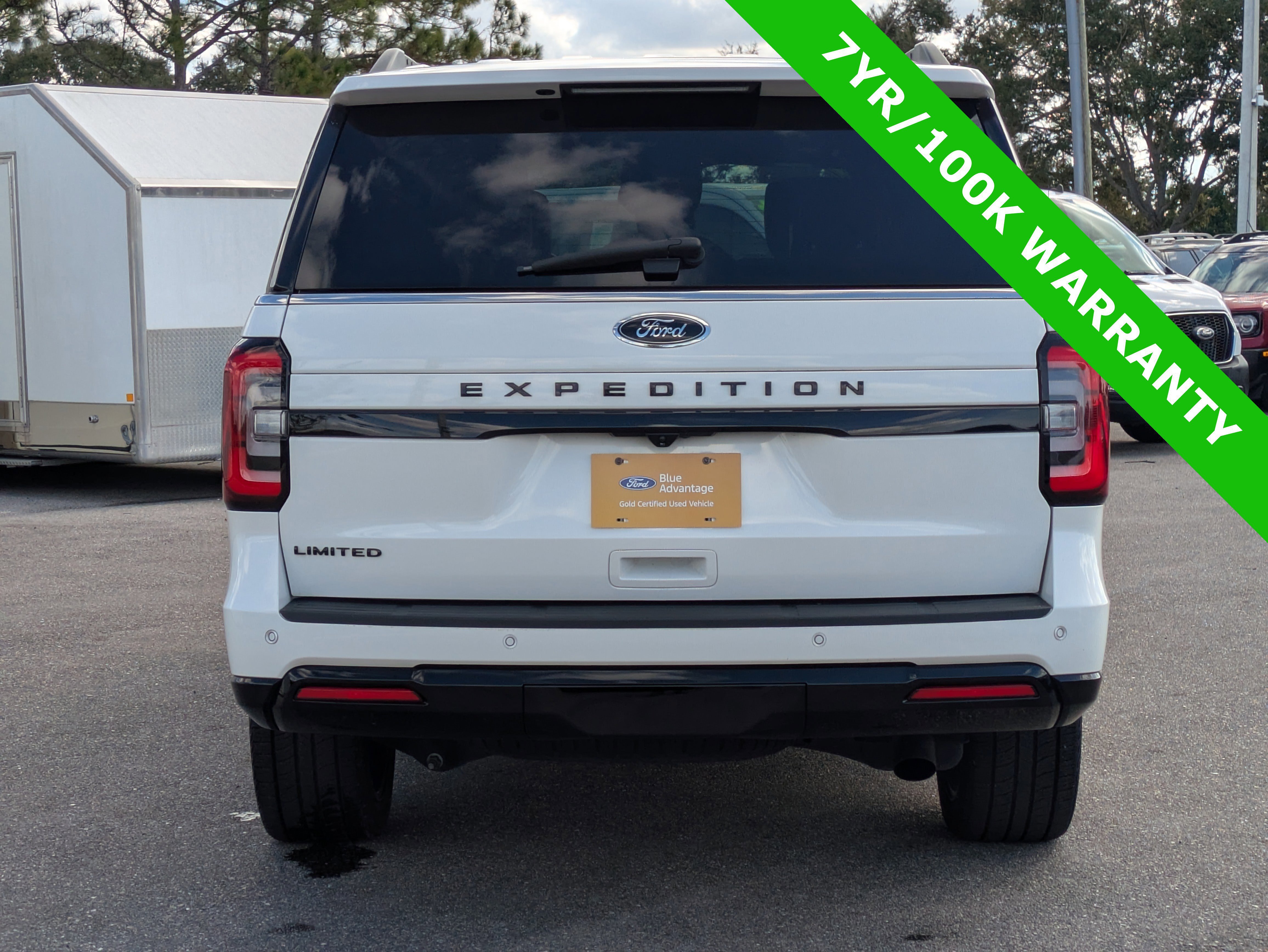 Certified 2022 Ford Expedition Limited image 5