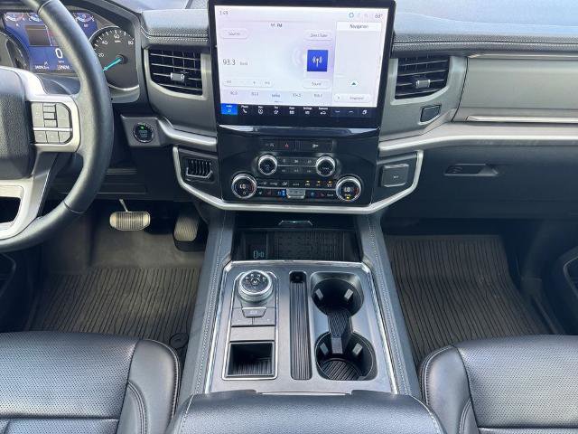 Certified 2024 Ford Expedition XLT image 11