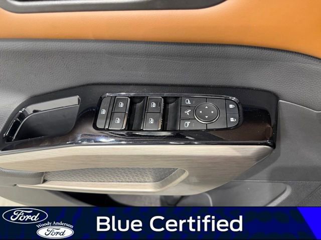 Used 2023 Nissan Pathfinder Platinum AWD/4WD image 23