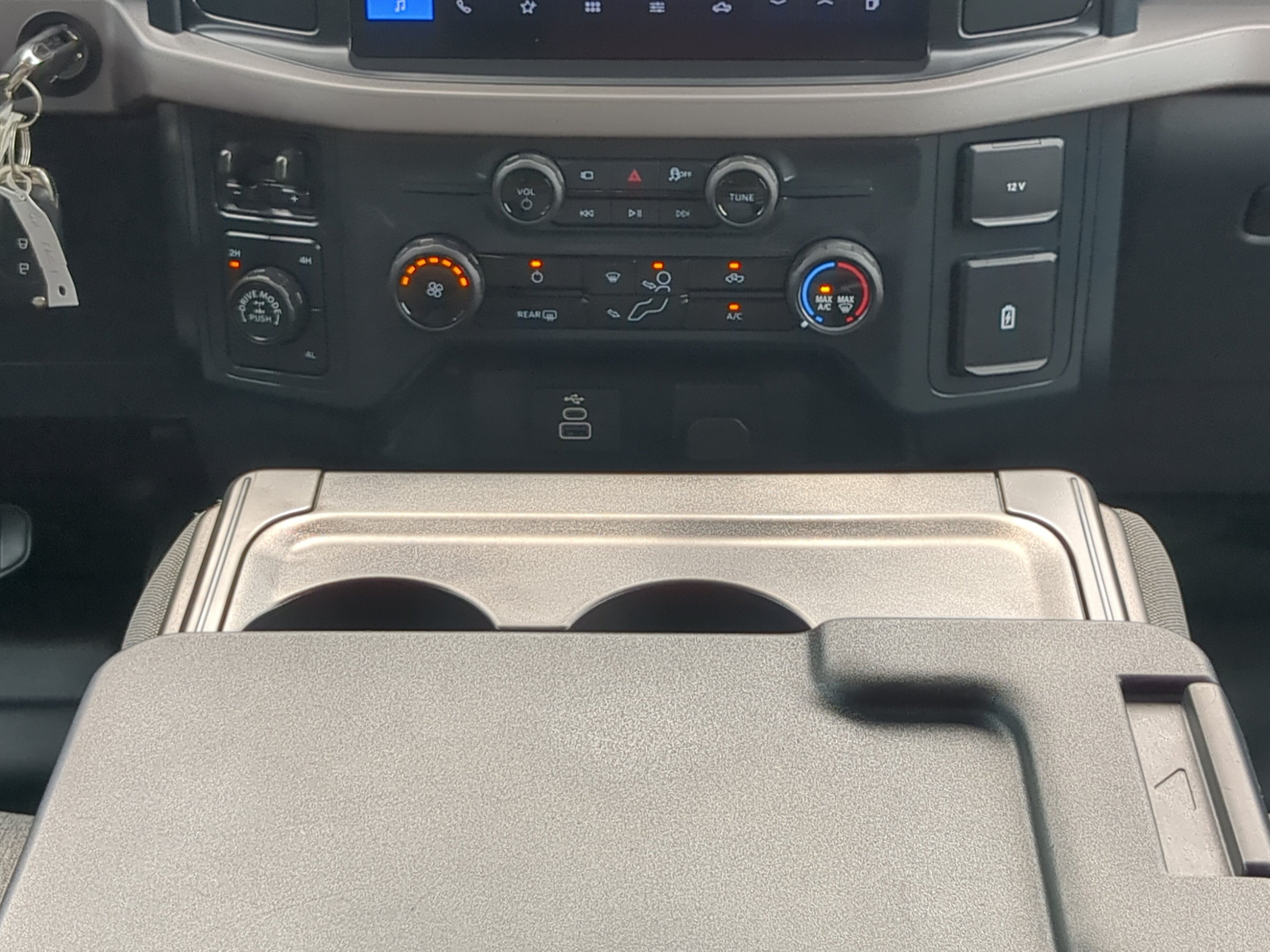 Certified 2025 Ford F150 XL w/ Equipment Group 103A High AWD/4WD image 17