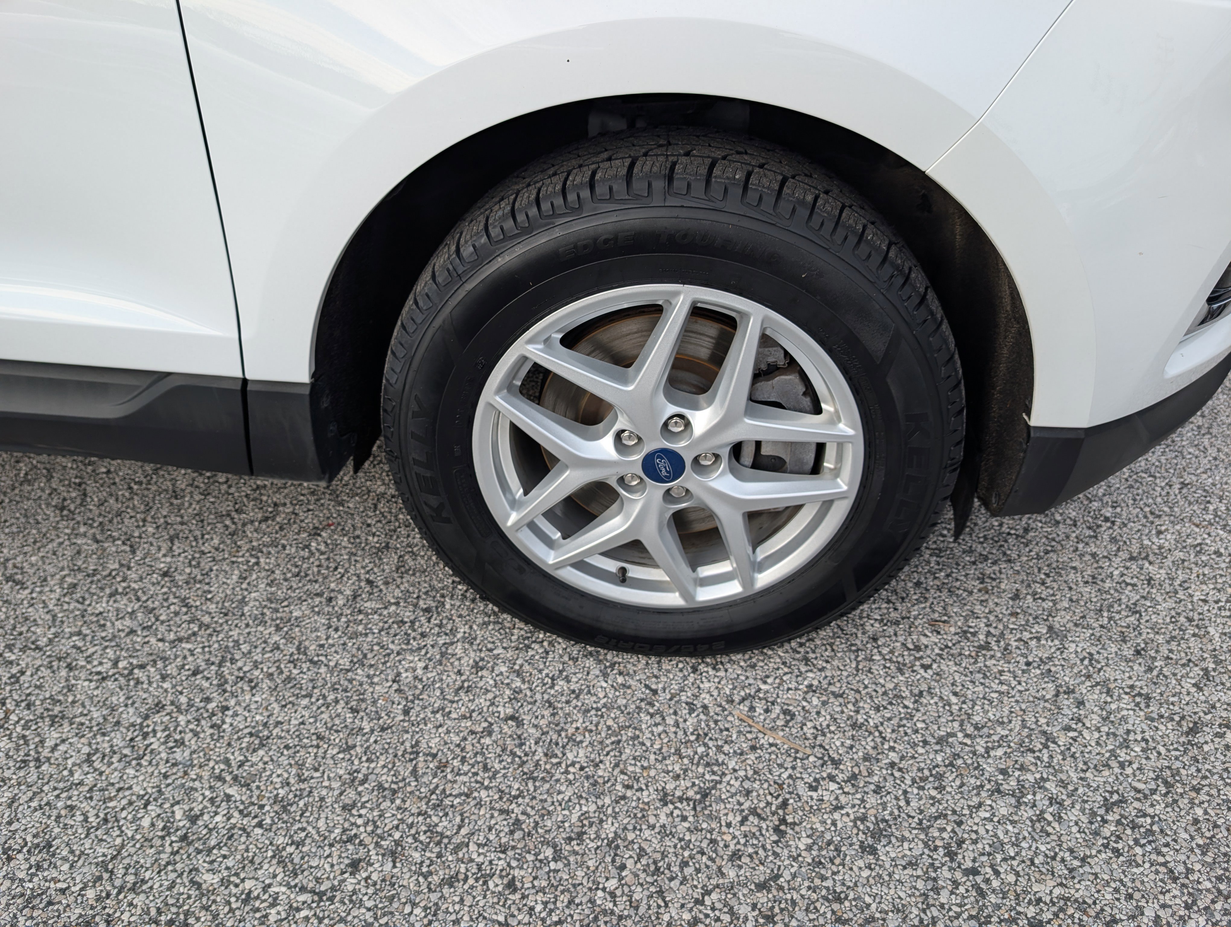 Certified 2022 Ford Edge SEL image 11