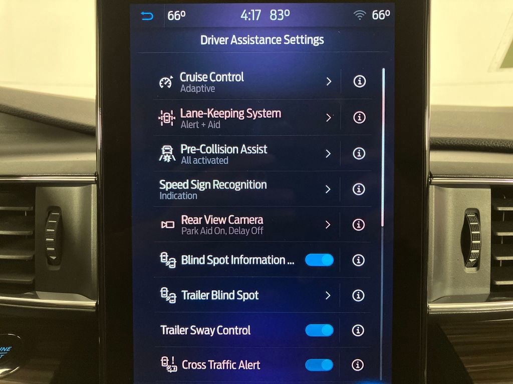 Certified 2022 Ford Explorer Limited w/ Limited Technology Package image 26