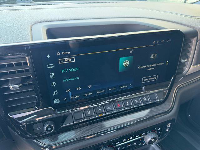 Used 2025 Chevrolet Silverado 2500 ZR2 w/ Technology Package image 25