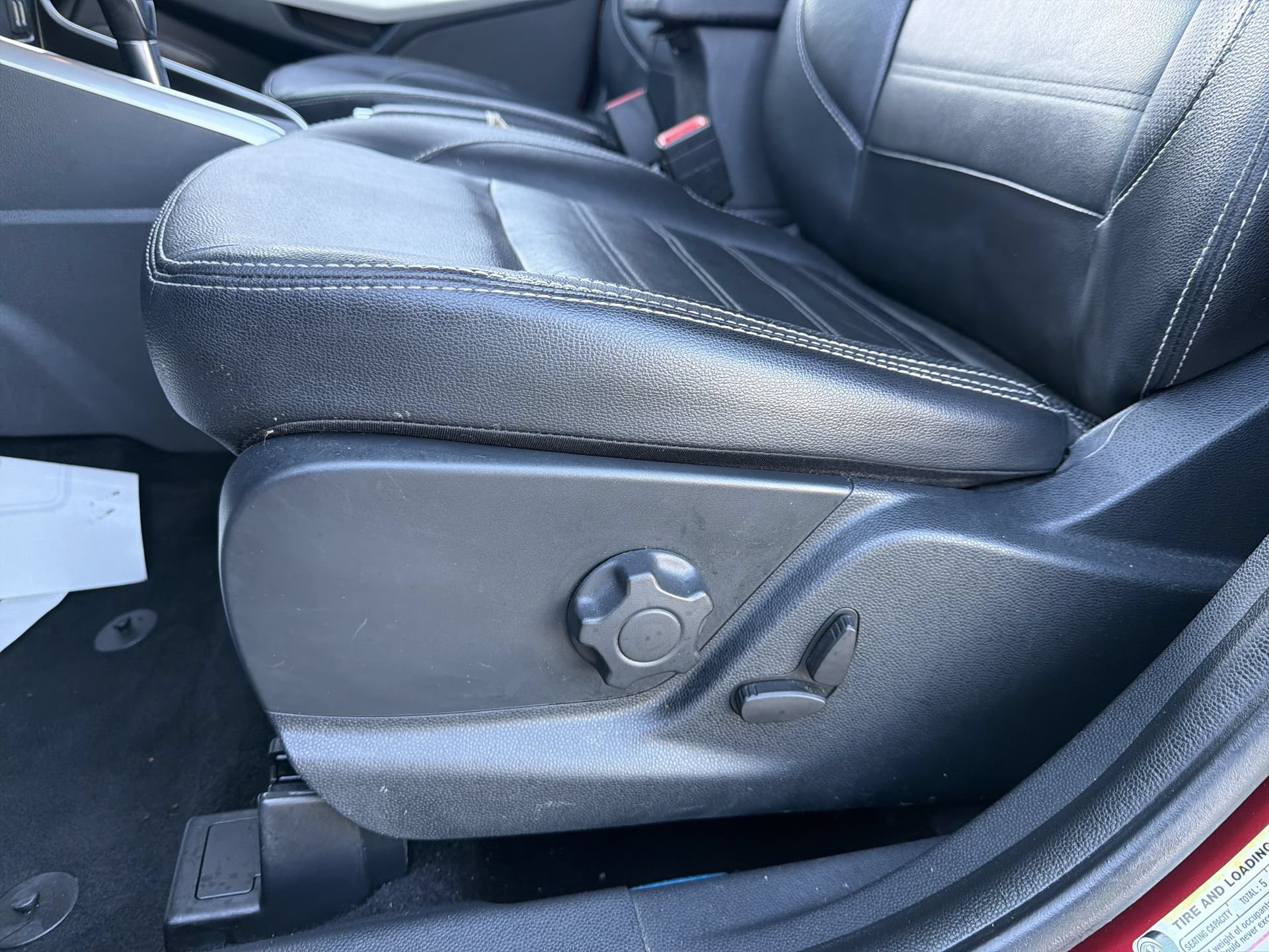 Certified 2018 Ford EcoSport Titanium FWD image 12