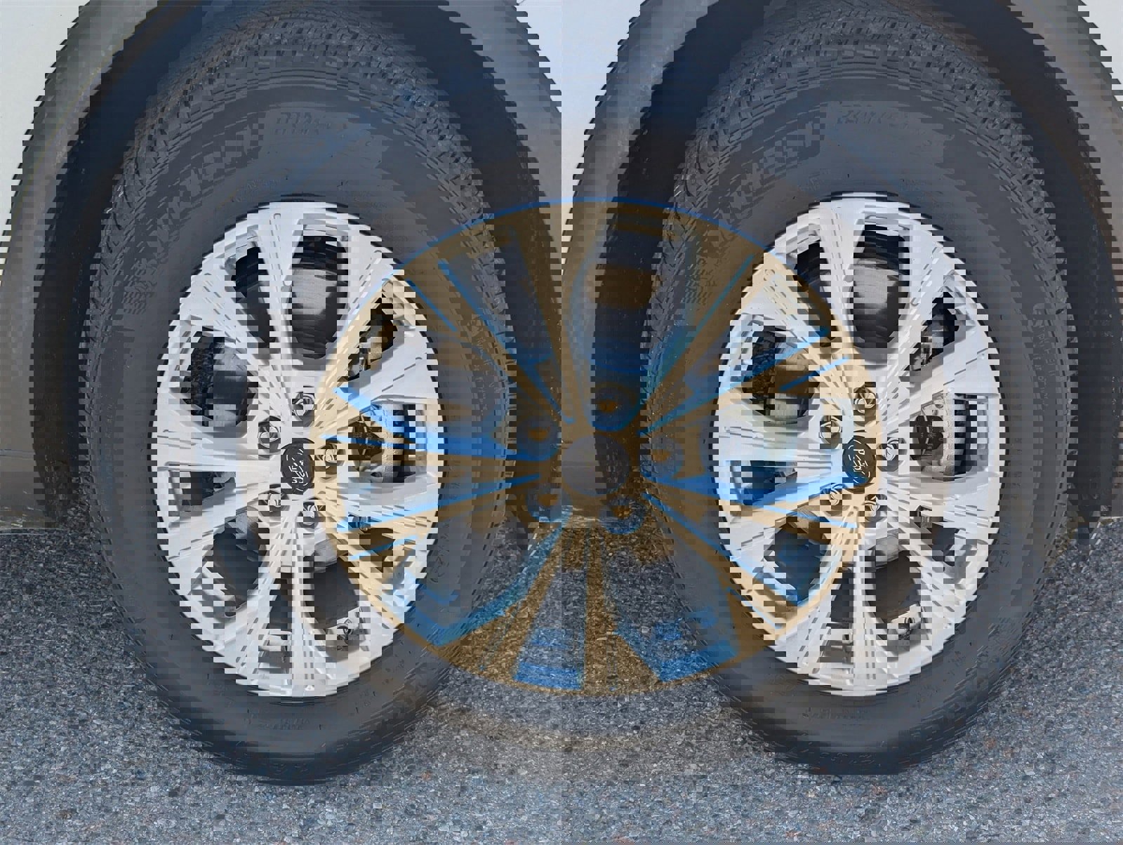 Certified 2025 Ford Escape Active image 10