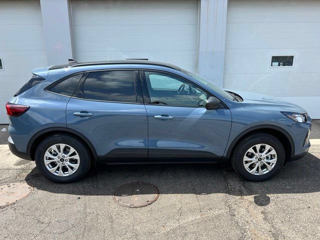 Certified 2026 Ford Escape Active w/ Tech Pack #1 AWD/4WD image 6