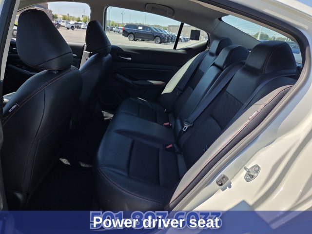 Used 2024 Nissan Altima 2.5 SR FWD image 11