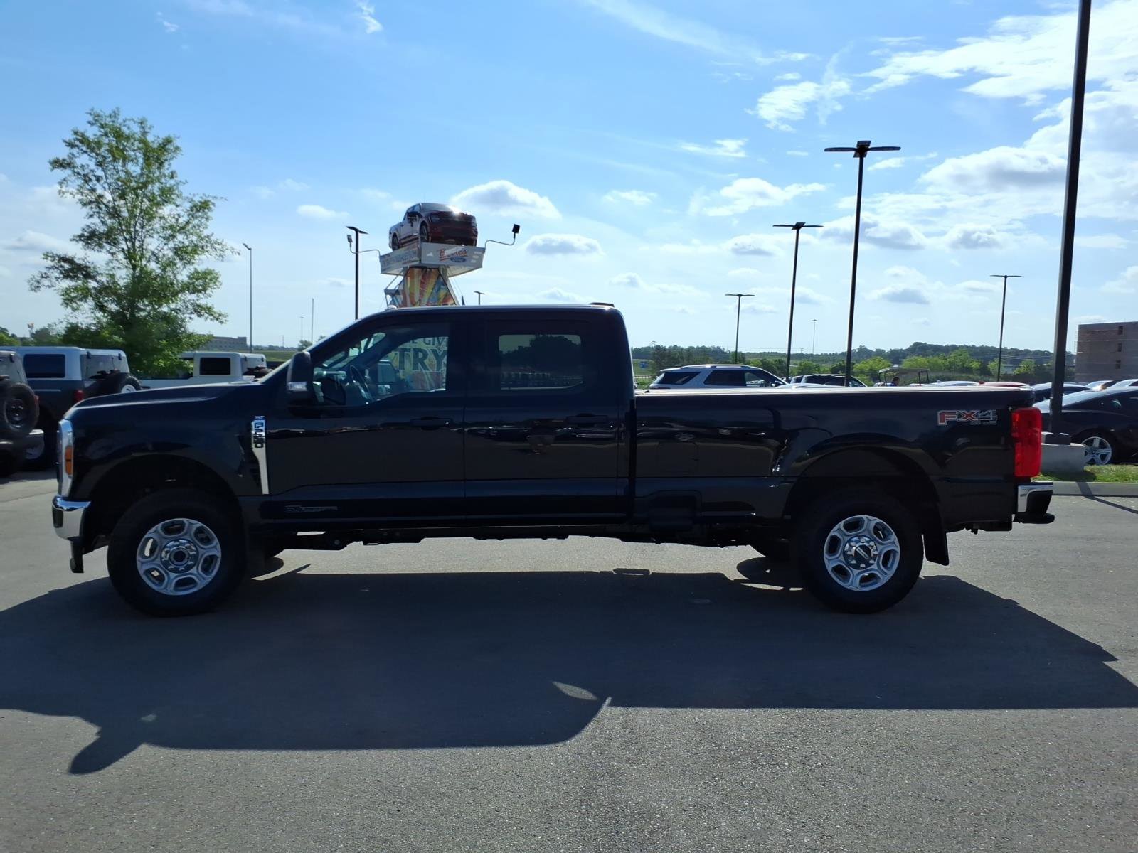 Certified 2026 Ford F250 XLT w/ FX4 Off-Road Package AWD/4WD image 6