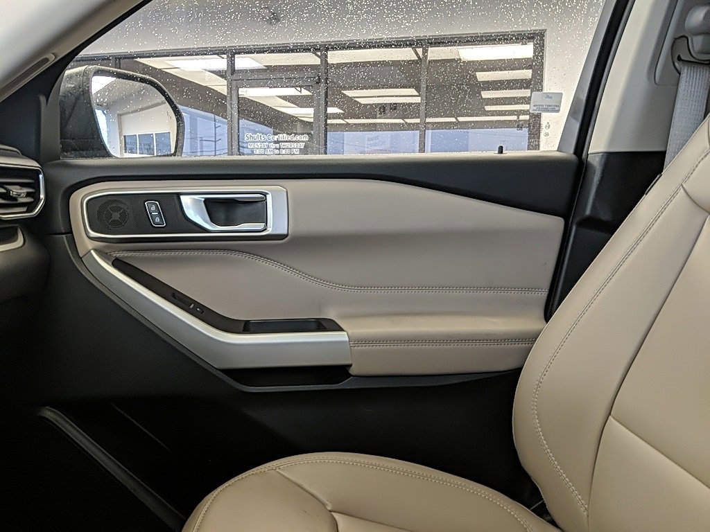 Certified 2023 Ford Explorer XLT w/ Equipment Group 202A image 25