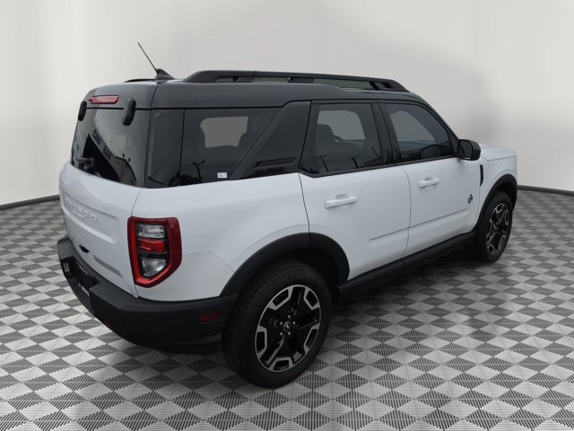 Certified 2022 Ford Bronco Sport Outer Banks AWD/4WD image 5