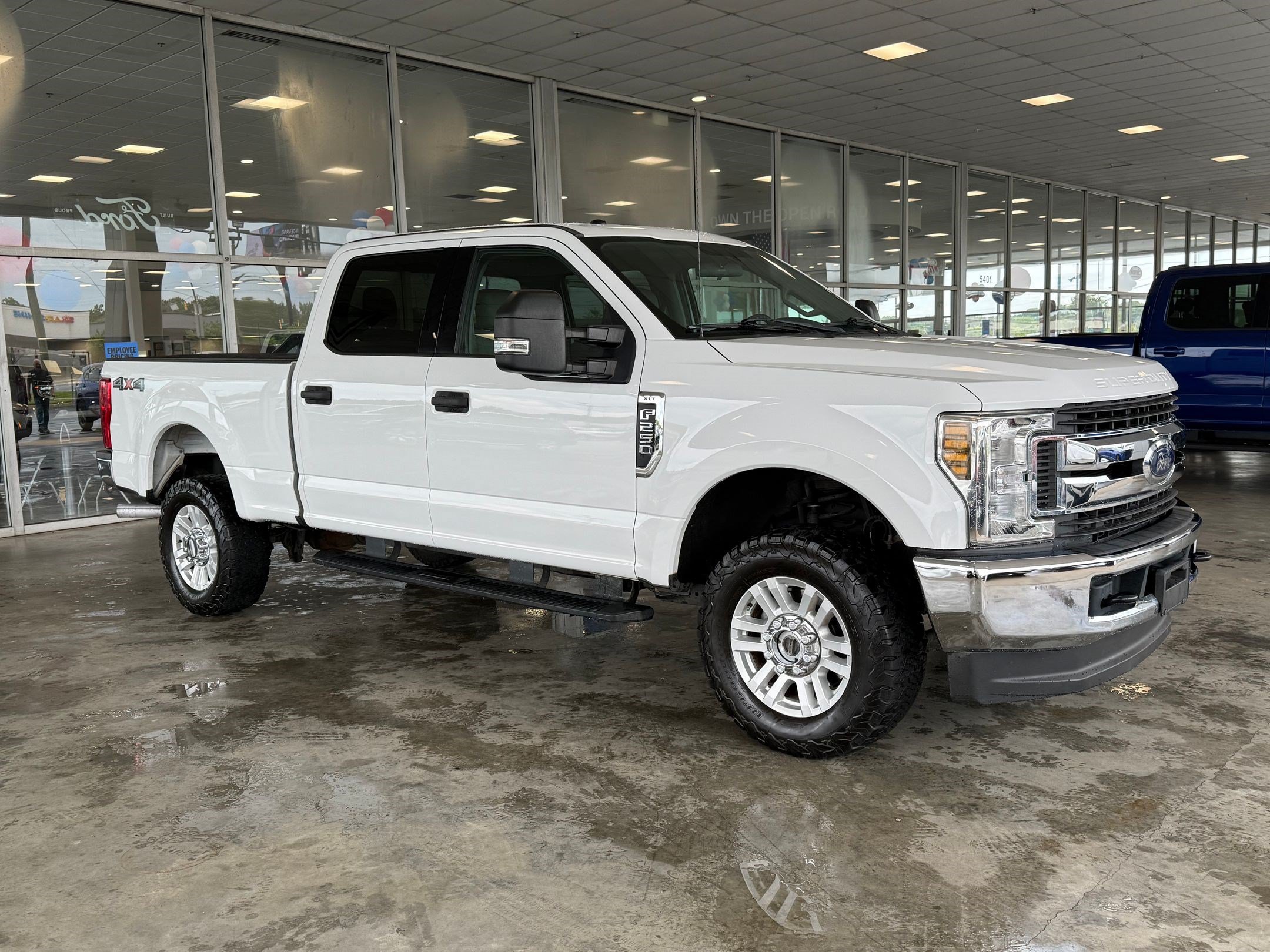 Certified 2019 Ford F250 XLT AWD/4WD image 7