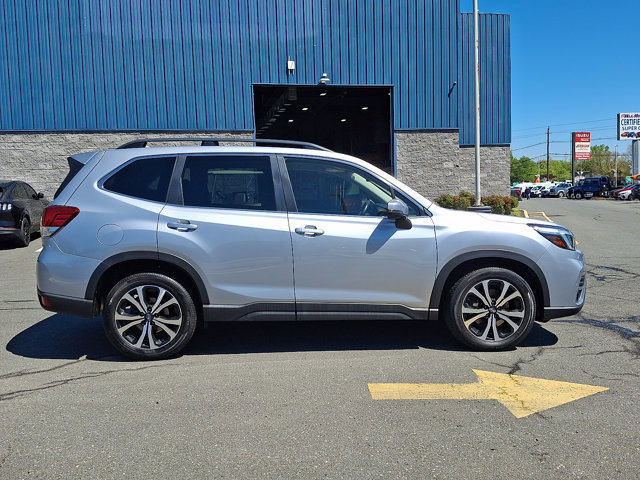 Used 2020 Subaru Forester Limited AWD/4WD image 12